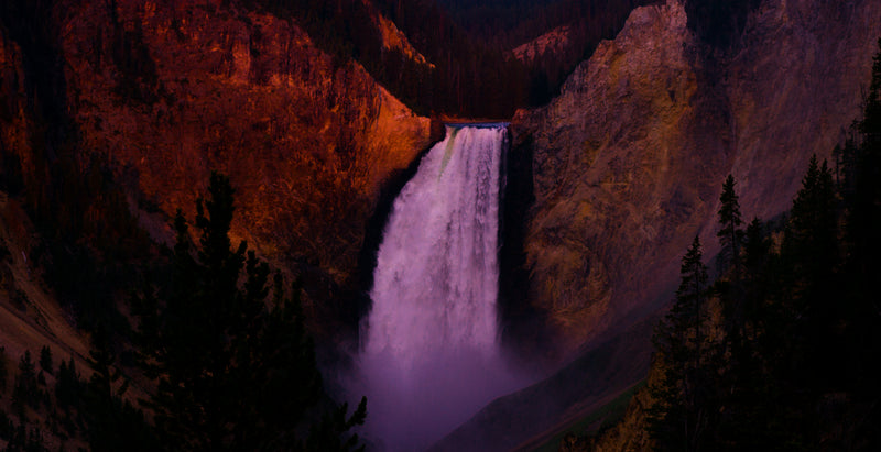 4K Screensaver | Lower Falls Waterfall, Yellowstone National Park