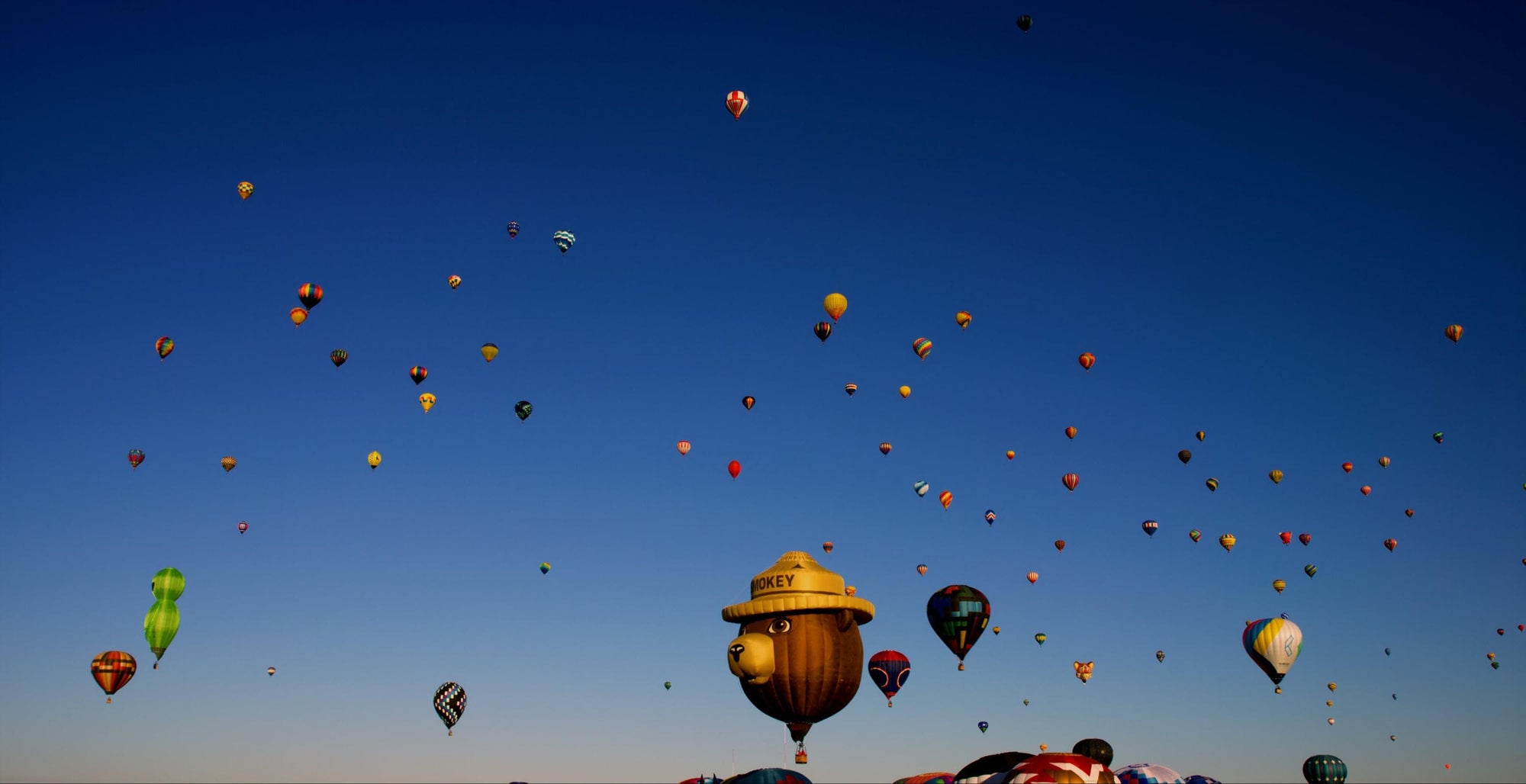 Hot Air Balloon Morning Mass Ascension Smokey HD