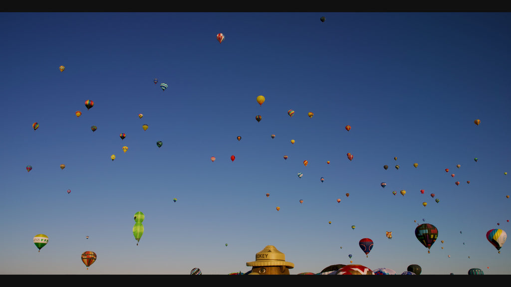 Hot Air Balloon Mass Ascension S 4K Screensaver