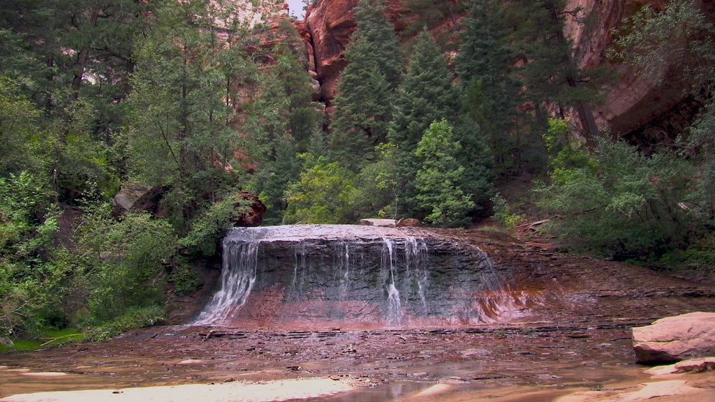 Arch Angel Cascades HD Screensaver