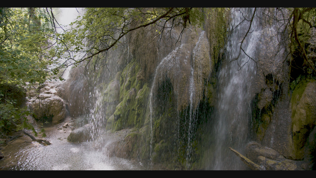 Gorman Falls Sunrise 4K Screensaver